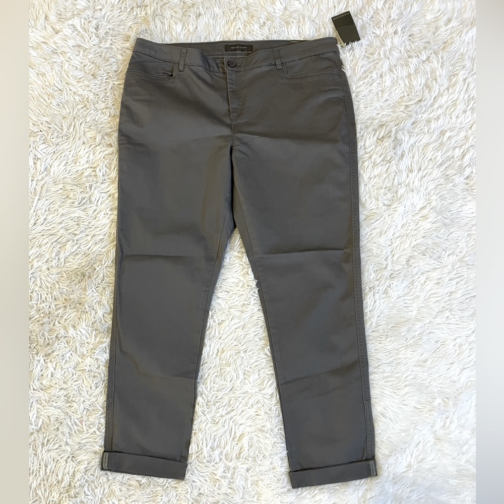 🔥 NWT Denver Hayes Slim Tapered Pants